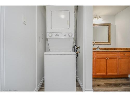 405-8 Harris Street, Cambridge, ON - Indoor Photo Showing Laundry Room