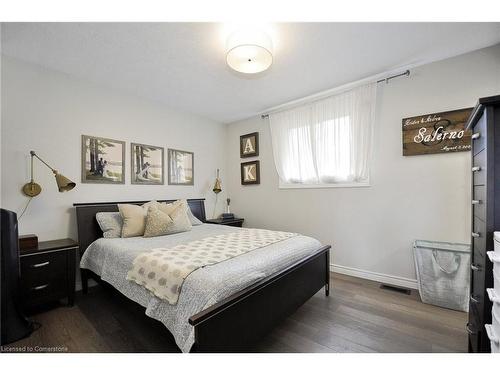 2 Brackenbury Street, Markdale, ON - Indoor Photo Showing Bedroom