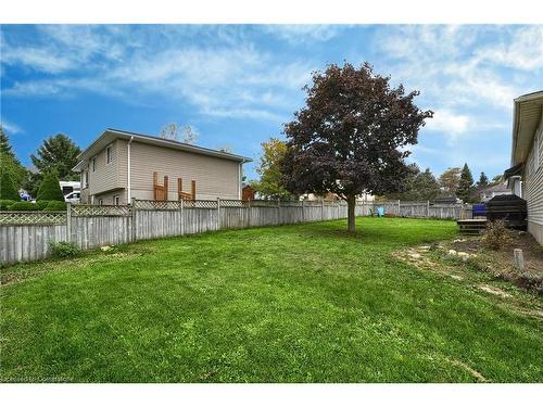 2 Brackenbury Street, Markdale, ON - Outdoor With Backyard