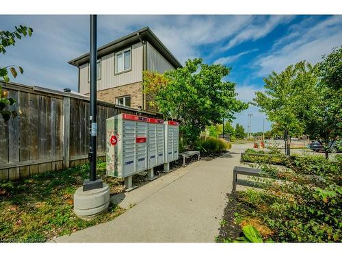 5C-185 Windale Crescent, Kitchener, ON - Outdoor