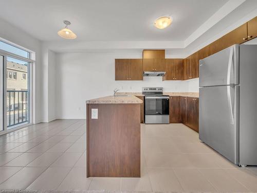 415 Vandusen Avenue, Dundalk, ON - Indoor Photo Showing Kitchen