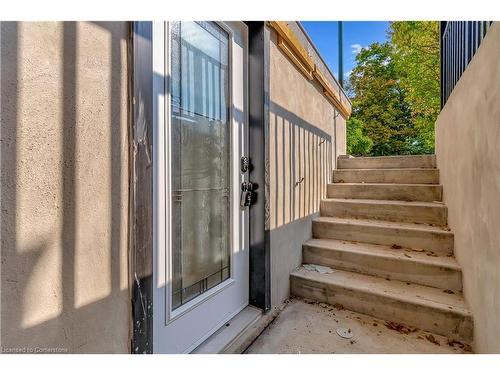 Basement-300 Pilgrim Circle, Waterloo, ON - Outdoor With Exterior