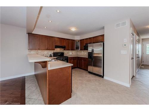 57 Iron Gate Street, Kitchener, ON - Indoor Photo Showing Kitchen