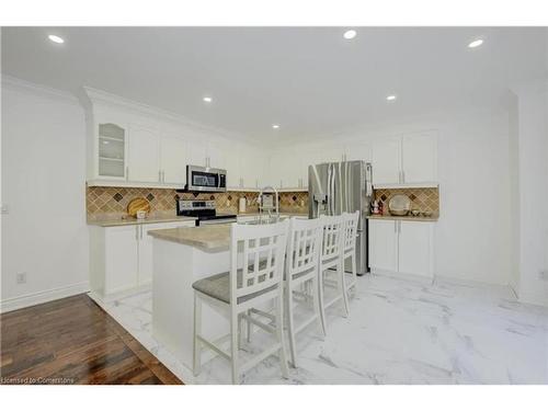 20 Coulthard Boulevard, Cambridge, ON - Indoor Photo Showing Kitchen