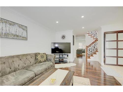 20 Coulthard Boulevard, Cambridge, ON - Indoor Photo Showing Living Room