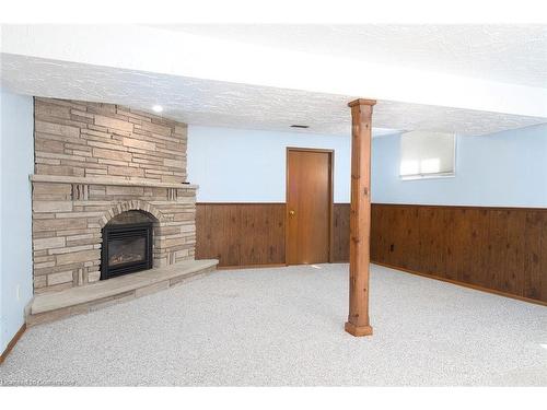 391 Lakeview Drive, Waterloo, ON - Indoor With Fireplace