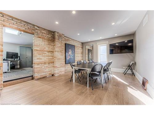 45 Princess Street E, Waterloo, ON - Indoor Photo Showing Dining Room