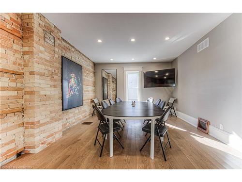 45 Princess Street E, Waterloo, ON - Indoor Photo Showing Dining Room