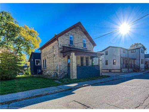 45 Princess Street E, Waterloo, ON - Outdoor With Facade