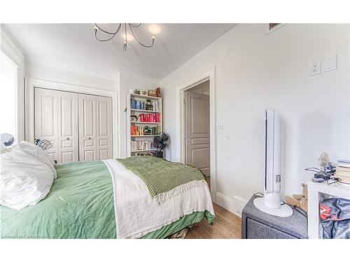 45 Princess Street E, Waterloo, ON - Indoor Photo Showing Bedroom