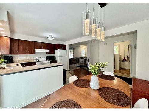 533 Margaret Street, Tay, ON - Indoor Photo Showing Kitchen