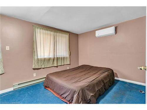 85 Norfolk Avenue, Cambridge, ON - Indoor Photo Showing Bedroom