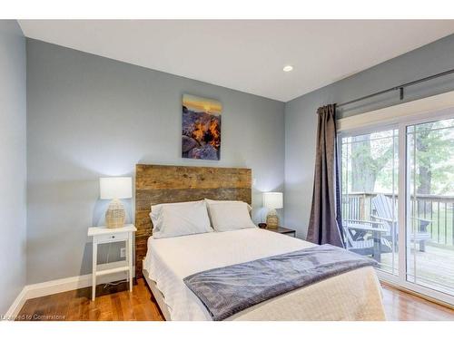 71288 Elm Street, Bluewater, ON - Indoor Photo Showing Bedroom