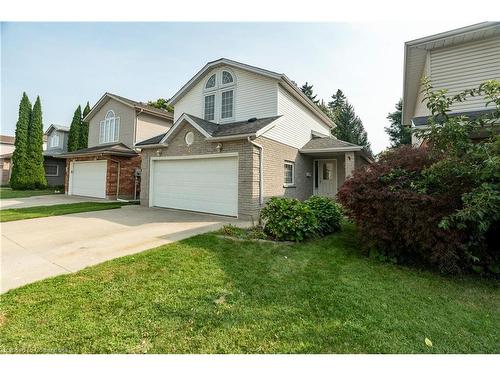 94 Queen Charlotte Crescent, Kitchener, ON - Outdoor With Facade