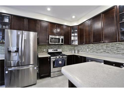 448 Garth Massey Drive, Cambridge, ON - Indoor Photo Showing Kitchen With Upgraded Kitchen