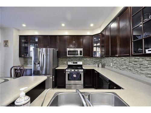 448 Garth Massey Drive, Cambridge, ON - Indoor Photo Showing Kitchen With Double Sink With Upgraded Kitchen