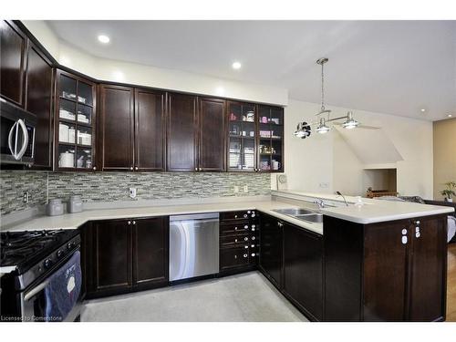 448 Garth Massey Drive, Cambridge, ON - Indoor Photo Showing Kitchen With Double Sink With Upgraded Kitchen