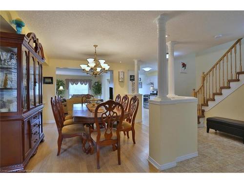 292 Lemon Grass Crescent, Kitchener, ON - Indoor Photo Showing Dining Room