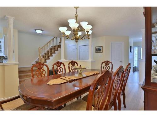 292 Lemon Grass Crescent, Kitchener, ON - Indoor Photo Showing Dining Room