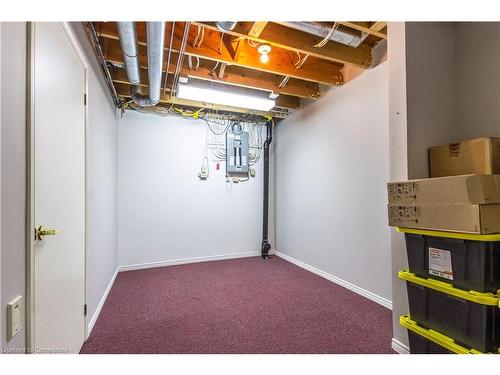 5-169 Bond Street, Ingersoll, ON - Indoor Photo Showing Basement