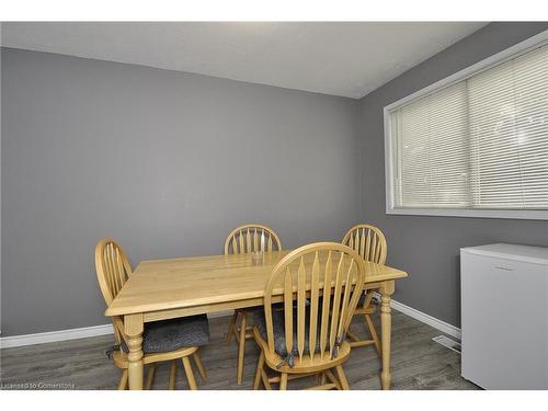 B-183 Cedarvale Crescent, Waterloo, ON - Indoor Photo Showing Dining Room