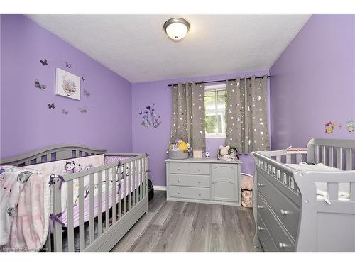 B-183 Cedarvale Crescent, Waterloo, ON - Indoor Photo Showing Bedroom