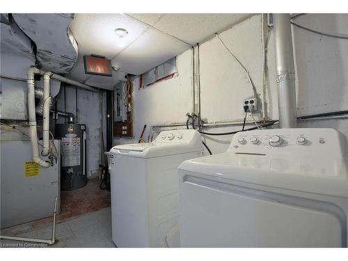 B-183 Cedarvale Crescent, Waterloo, ON - Indoor Photo Showing Laundry Room