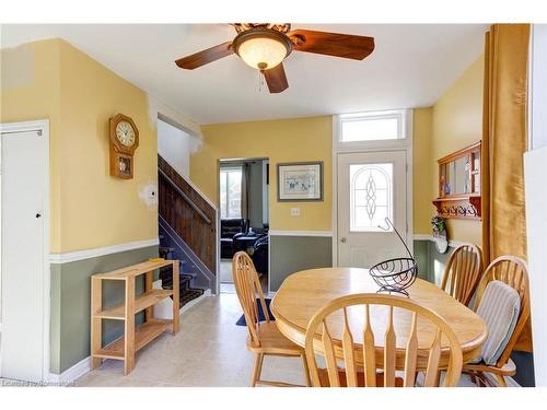 37 Elora Street S, Clifford, ON - Indoor Photo Showing Dining Room