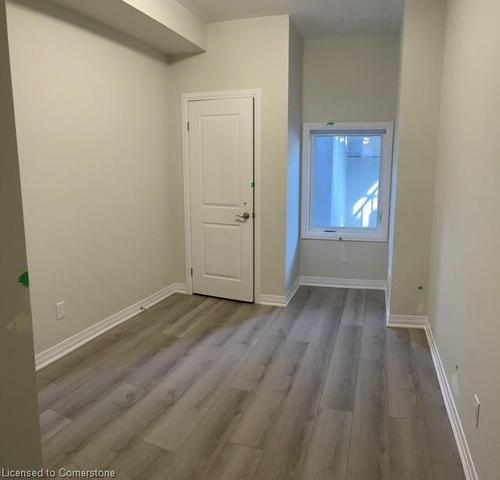 H125-25 Isherwood Avenue, Cambridge, ON - Indoor Photo Showing Other Room