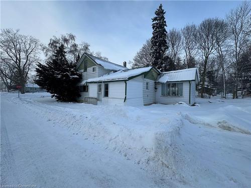 570 Lowe Street, Palmerston, ON - Outdoor