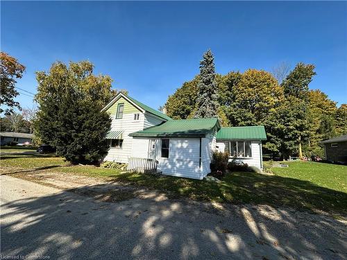 570 Lowe Street, Palmerston, ON - Outdoor