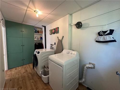 570 Lowe Street, Palmerston, ON - Indoor Photo Showing Laundry Room