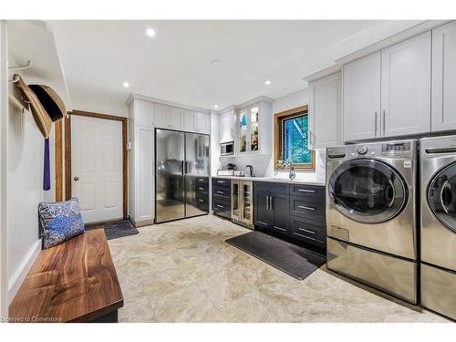 6637 Wellington 34 Road, Puslinch, ON - Indoor Photo Showing Laundry Room