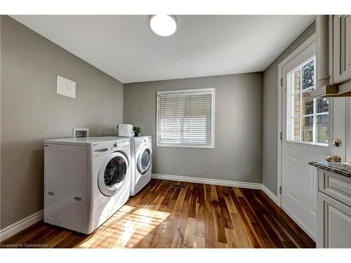 8 Lowell Street S, Cambridge, ON - Indoor Photo Showing Laundry Room