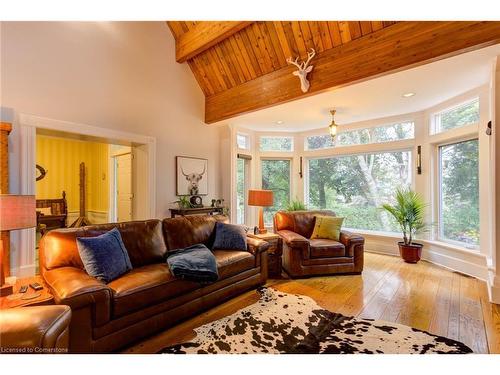 478278 3Rd Line, Melancthon, ON - Indoor Photo Showing Living Room