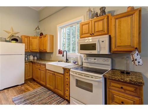 478278 3Rd Line, Melancthon, ON - Indoor Photo Showing Kitchen