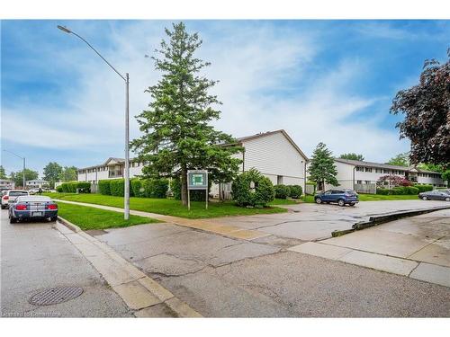 3-30 Flamingo Drive, Elmira, ON - Outdoor