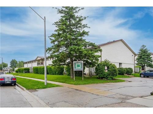 3-30 Flamingo Drive, Elmira, ON - Outdoor