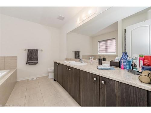 69 Cooke Avenue, Brantford, ON - Indoor Photo Showing Bathroom