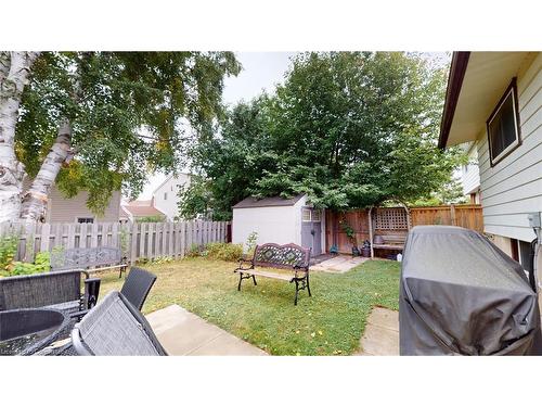 119 Hillbrook Crescent, Kitchener, ON - Outdoor