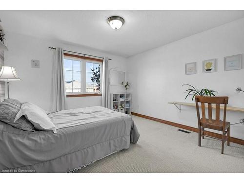 745 Wellington Avenue S, Listowel, ON - Indoor Photo Showing Bedroom