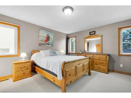 745 Wellington Avenue S, Listowel, ON - Indoor Photo Showing Bedroom