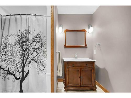 745 Wellington Avenue S, Listowel, ON - Indoor Photo Showing Bathroom