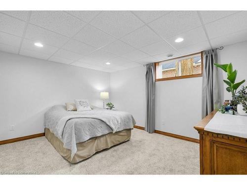 745 Wellington Avenue S, Listowel, ON - Indoor Photo Showing Bedroom