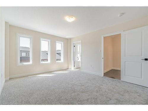 53 Bensley Lane, Hamilton, ON - Indoor Photo Showing Other Room