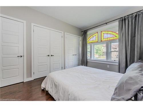 71 Samuel Street, Kitchener, ON - Indoor Photo Showing Bedroom