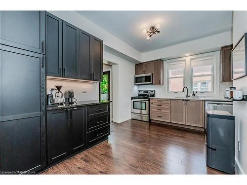 71 Samuel Street, Kitchener, ON - Indoor Photo Showing Kitchen