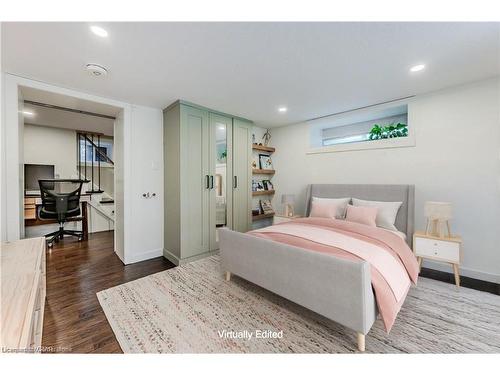 71 Samuel Street, Kitchener, ON - Indoor Photo Showing Bedroom