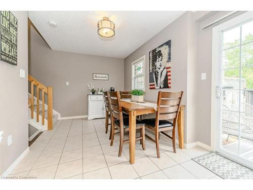 40 Harris Street, Cambridge, ON - Indoor Photo Showing Dining Room