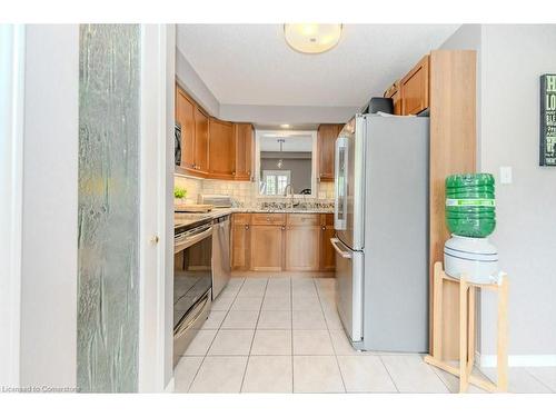 40 Harris Street, Cambridge, ON - Indoor Photo Showing Kitchen